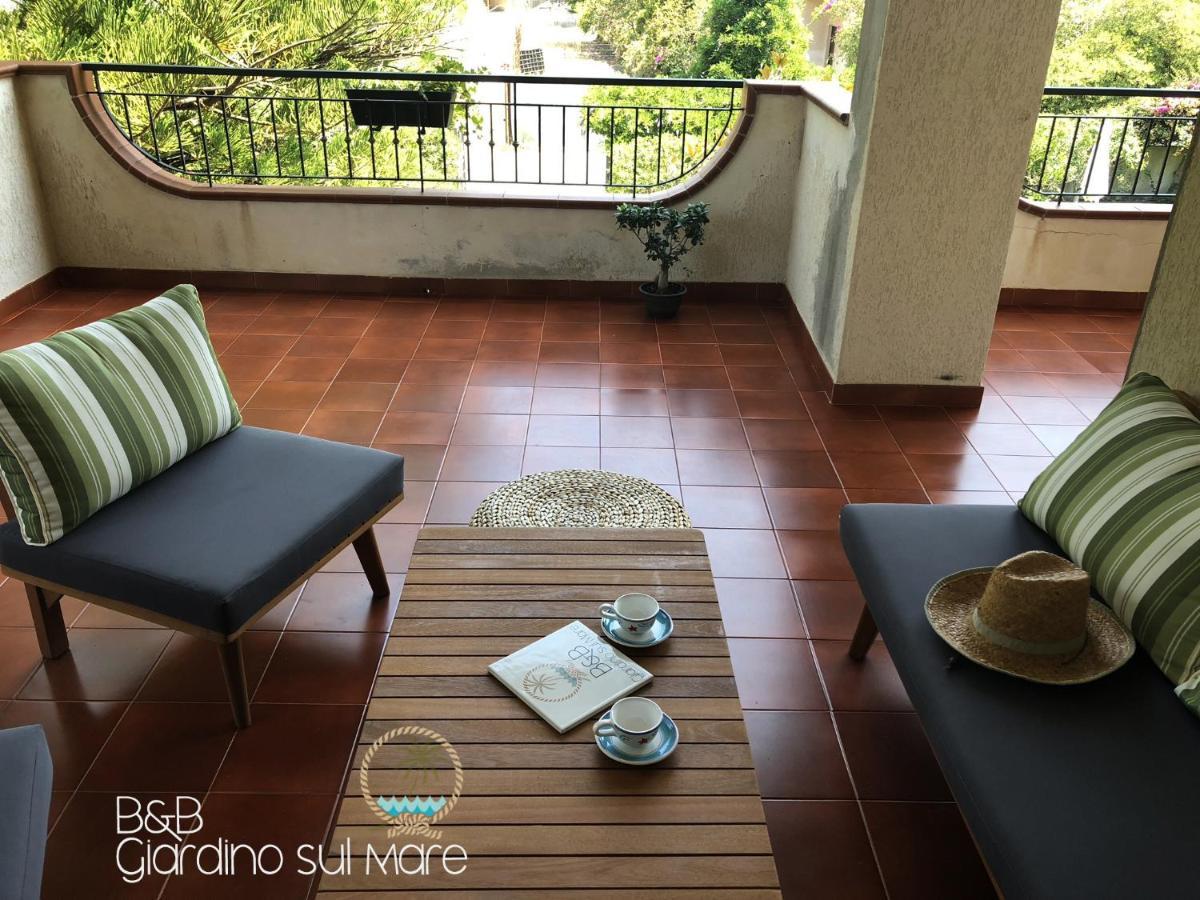 Giardino Sul Mare Bed & Breakfast Patti Exterior photo