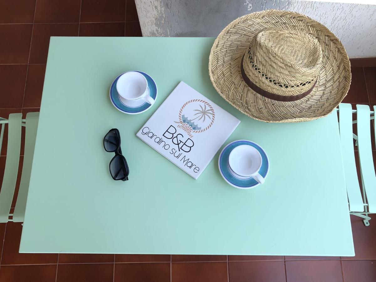 Giardino Sul Mare Bed & Breakfast Patti Exterior photo