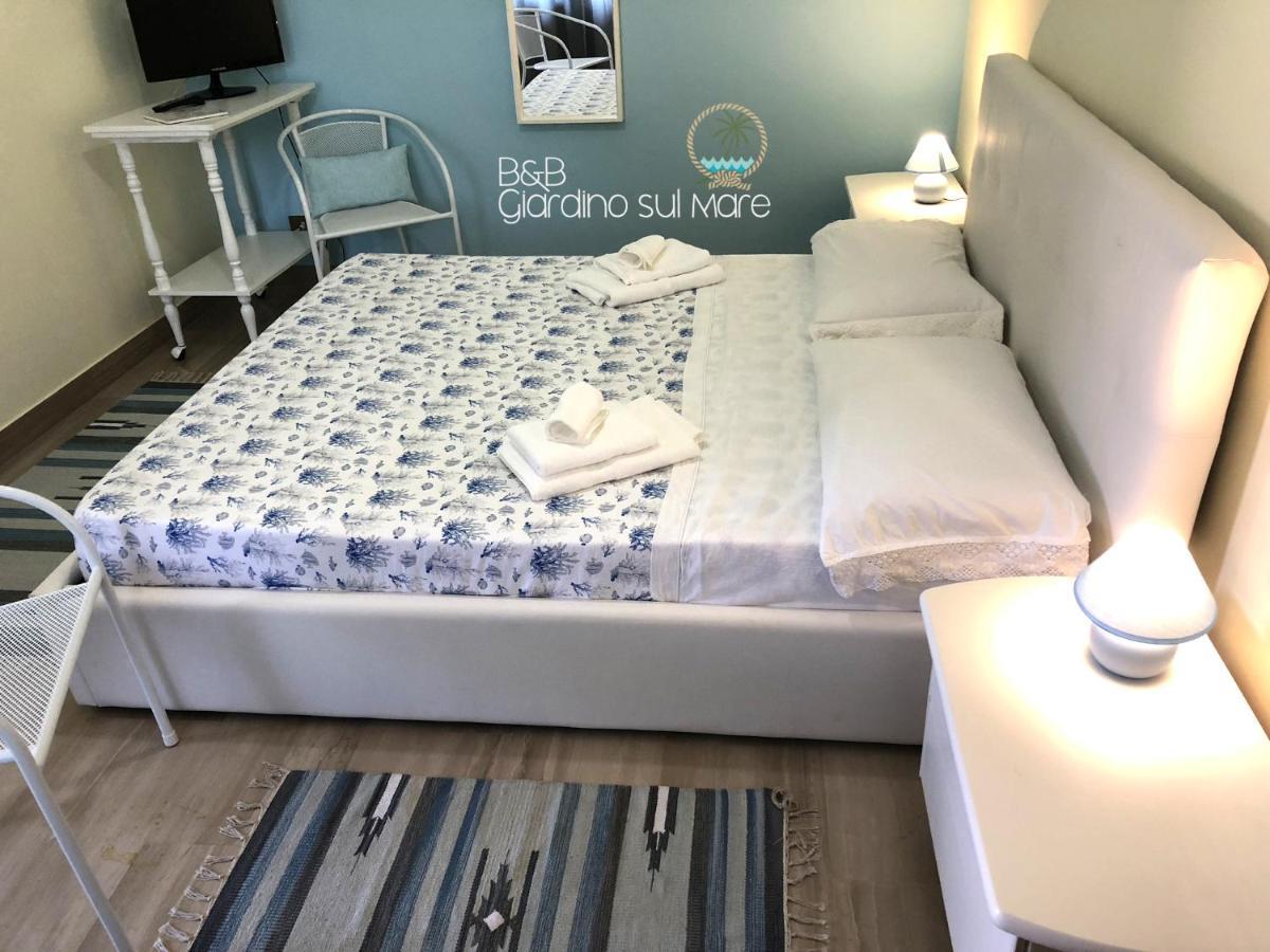 Giardino Sul Mare Bed & Breakfast Patti Exterior photo
